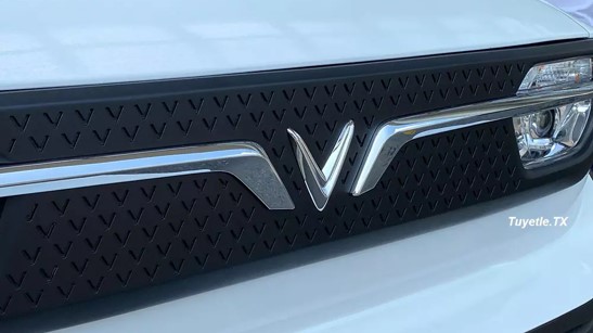 Logo Vf3 đầu xe